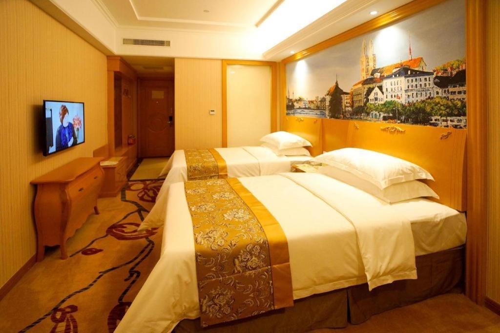 Vienna Pudong New Exhibition Center Little Pedestrian Street Hotel Shanghai